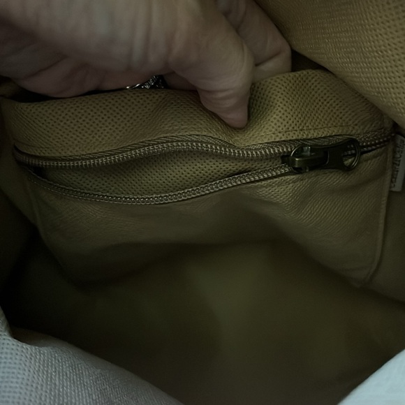 Gorgeous cork convertible backpack tote from Portugal - Picture 5 of 7